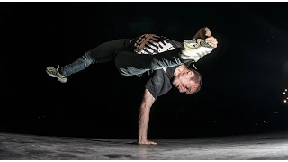 Bboy HandBalancing