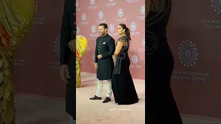 Kareena Kapoor & Saif Ali Khan for Fashion Extravaganza at at #NitaMukeshAmbaniCulturalCenter