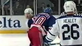 Wade Belak vs Sandy McCarthy Jan 13, 2003