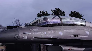 Ukrainian 🇺🇦 top guns train with NATO F-16 fighter jets in Denmark 🇩🇰