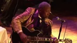 BB King "When Love Comes to Town" Live At Guitar Center's King of the Blues