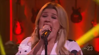 Kelly Clarkson sings "Too Close" By Alex Clare 2020 Live Concert Performance HD 1080p