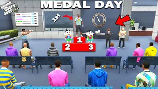 GTA 5 : Franklin Got Medal On First Day In School With Shinchan in GTA 5 ! (GTA 5 mods)