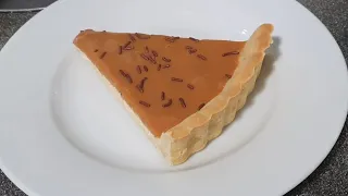 Simple caramel tart that anyone can make! || Fabulous Feast