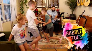 Colt Clark and the Quarantine Kids SWITCH UP playing "Bubble Toes"