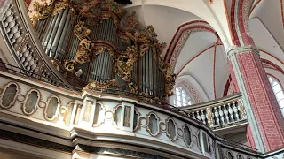 Nothing Else Matters by Metallica played on organ