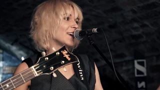 You Can't Do That (The Beatles Cover) - MonaLisa Twins (Live at the Cavern Club)