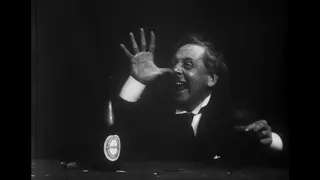 Comic Faces - Old Man Drinking a Glass of Beer (1897) George Albert Smith Films