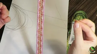 Использование конского волоса в качестве утка при ткачестве на дощечках.