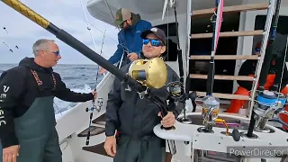 North Carolina Giant Bluefin Tuna Jigging!