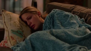 Supergirl 2x14 "To wake up with me?" Mon el comforts Kara "Homecoming"