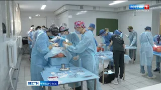 140 студентов Дальнего Востока, КНР и Казахстана участвуют в олимпиаде хирургов в Хабаровске