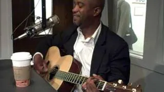 Darius Rucker sings "Let Her Cry" in KFDI Studios