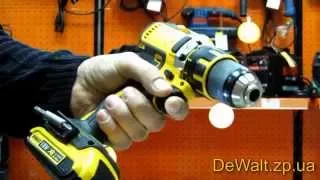 Дрель шуруповерт DeWALT DCD790D2