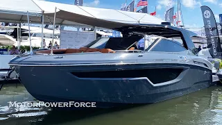 2021 Cruisers Yachts 38 GLS Outboard Yacht