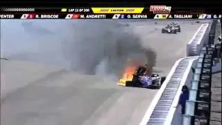 Dan Wheldon Crash in Texas, Dan Wheldon, Indy 500 Winner, Dies; Crash Video Shows