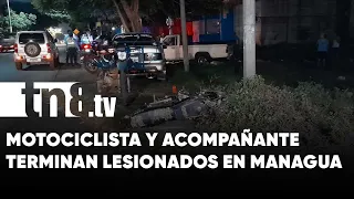 Pareja de motociclistas vivos de milagro tras sufrir accidente en Managua