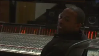 Dr. Dre in the studio with Snoop Dogg, Lloyd Banks and DJ Whoo Kid (2004)