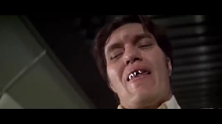 Moonraker - deleted scene - Jaws says no!