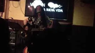 Danny Vaughn Heaven Tonight 14 02 2014 La buena Vida Cangas