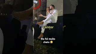 Gusttavo Lima EXPULSA uma fã..