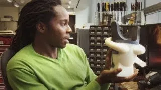 MIT PhD Student Invents New Prosthetics for Amputees