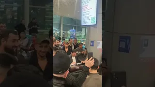 Аэропорт Домодедово рейс задержали на 3 часа. Скоро будет полное #video на Ютубе  #сакитсамедов
