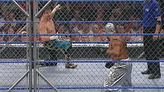 Eddie Guerrero vs. Rey Mysterio - Steel Cage Match: SmackDown, Sept. 9, 2005 (WWE Network Exclusive)