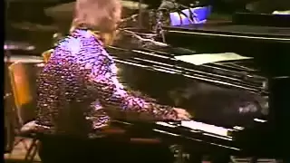 Rocket Man - Elton John 1972.wmv