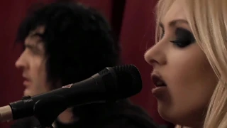 The Pretty Reckless FULL acoustic session in Paris