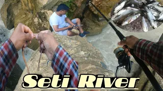 Unbeliebable Catch In Seti River Using Chicken Intistine || Seti River Fishing || Fishing In Nepal🇳🇵