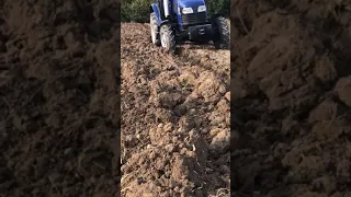 Пахота трактором 🚜ДТЗ 5504К👇👇