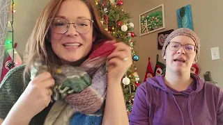 Cozy Up Knits episode 287: Short and Sweet. Merry Christmas!!