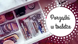 POZBYWAM SIĘ KOSMETYKÓW!💄SPRZĄTAM SWOJĄ TOALETKĘ💄PRODUKTY DO BRWI, BAZY, PORANNA PIELĘGNACJA