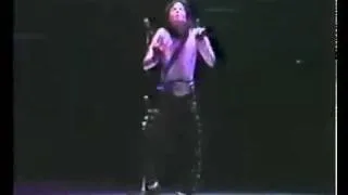 Michael Jackson best robot dance ever(Human Nature)