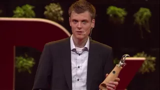 Developing world's lightest ever prosthetic hand: Gerwin Smit at TEDxDelft