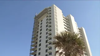 Worker dies in fall at Jacksonville Beach condo complex