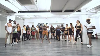 Mishaa - Yo Pe - Danse Video