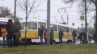 ПАРАД ТРАМВАЕВ 2022. ВИДЕО 2. ТРАМВАИ ЕДУТ ПО УЛИЦЕ