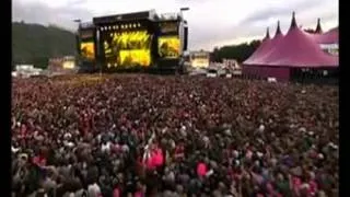 Coldplay - Yellow live Pinkpop 2011