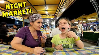 FINDING the BEST THAI STREET FOOD at a LOCAL BANGKOK NIGHT MARKET 🇹🇭  | Sai Tai Mai Center