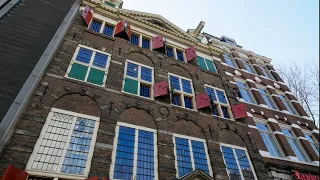 Rondleiding in Museum Het Rembrandthuis door directeur Lidewij de Koekkoek