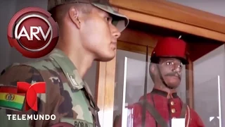 Temen a maniquí diabólico en una escuela militar de Bolivia | Al Rojo Vivo | Telemundo