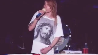 Guns N' Roses - You could be mine live Tokyo 92