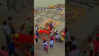 Dead body, Pooja in Manikarnika Ghat#hemanthvlogs #viral #manikarnikaghatvaranasi