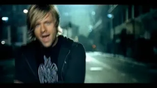 Switchfoot - Meant To Live (Official Music Video) (Spider-Man 2/UK Version)