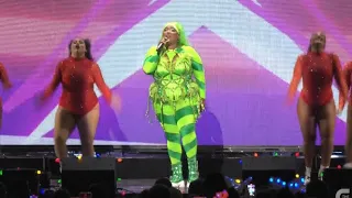 Lizzo - Juice (Live from the 2022 Iheartradio Jingle Ball)