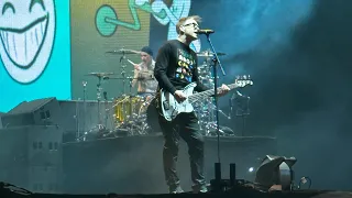 Blink-182 “Dammit” (live at Coachella 2023 - Weekend 1)