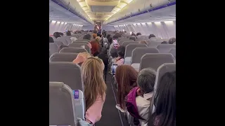 Última locura en el vuelo que nos llevó a nuestro gran día