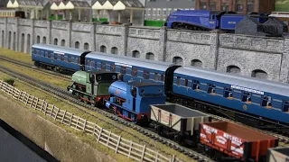 97. Another Delivery  Hornby Peckett's & Oxford Rail releases & watching Peckett's Pull on layout.